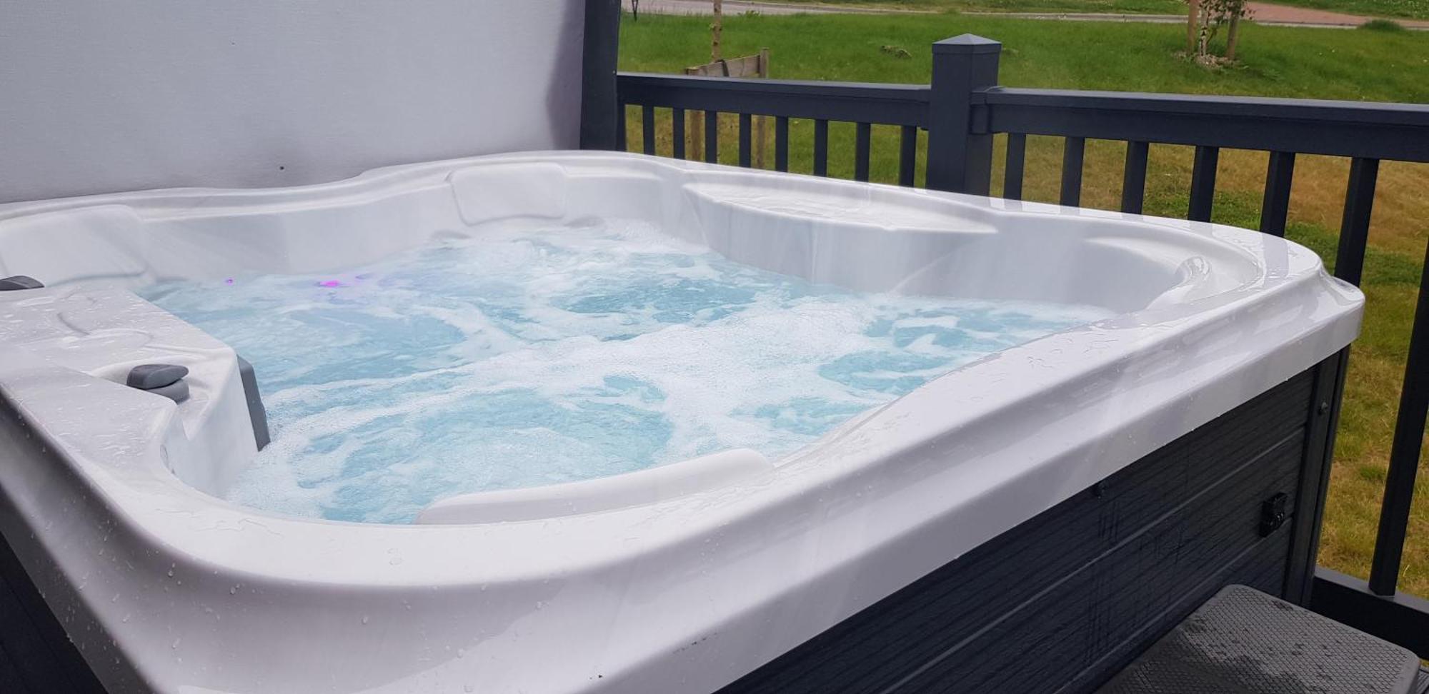 Holiday home With A Hot Tub