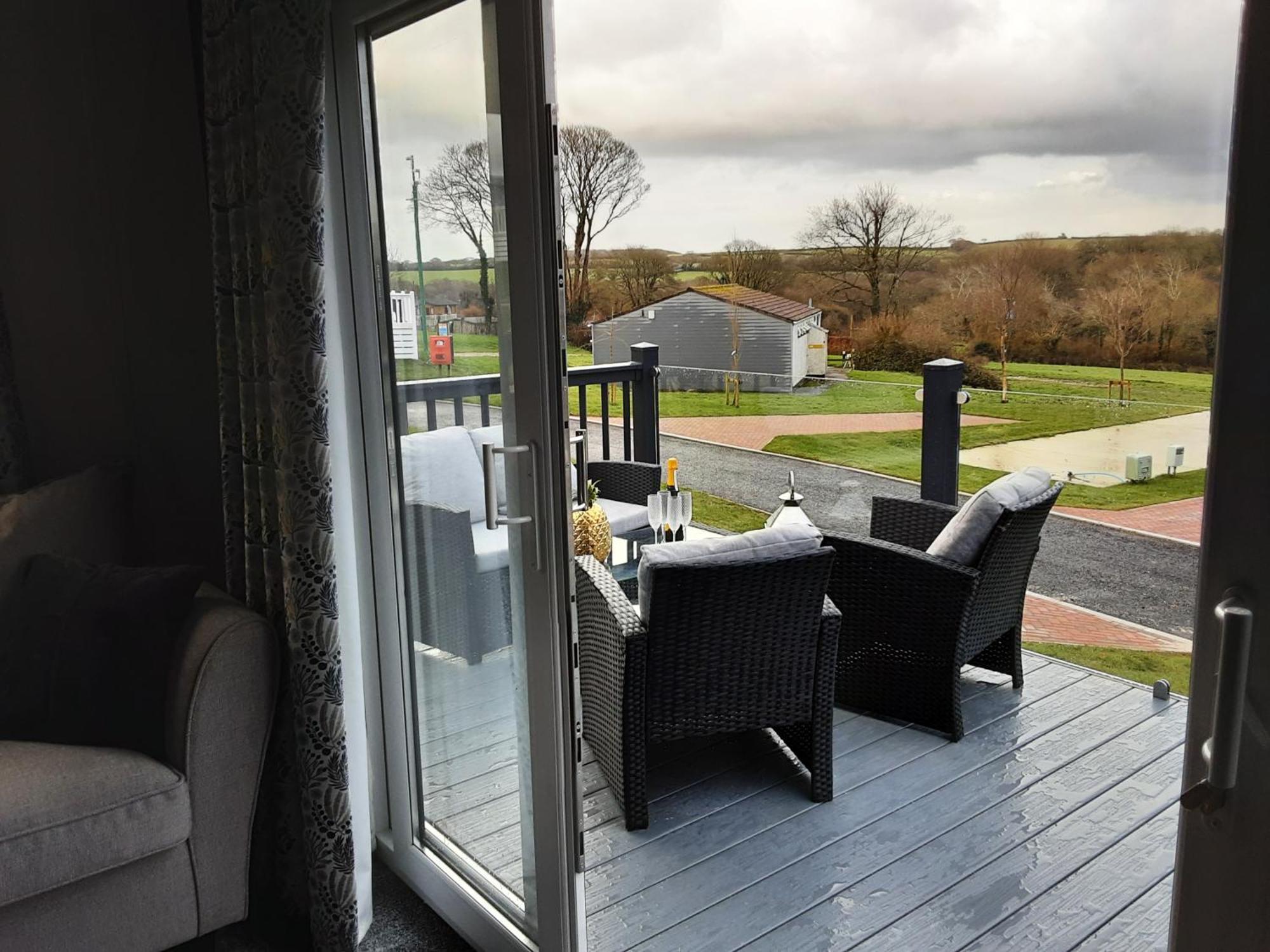 Holiday home With A Hot Tub *